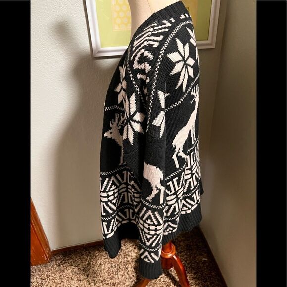 EUC Forever 21 Button Down Sweater Black & White Sweater Small C56 - Picture 2 of 5